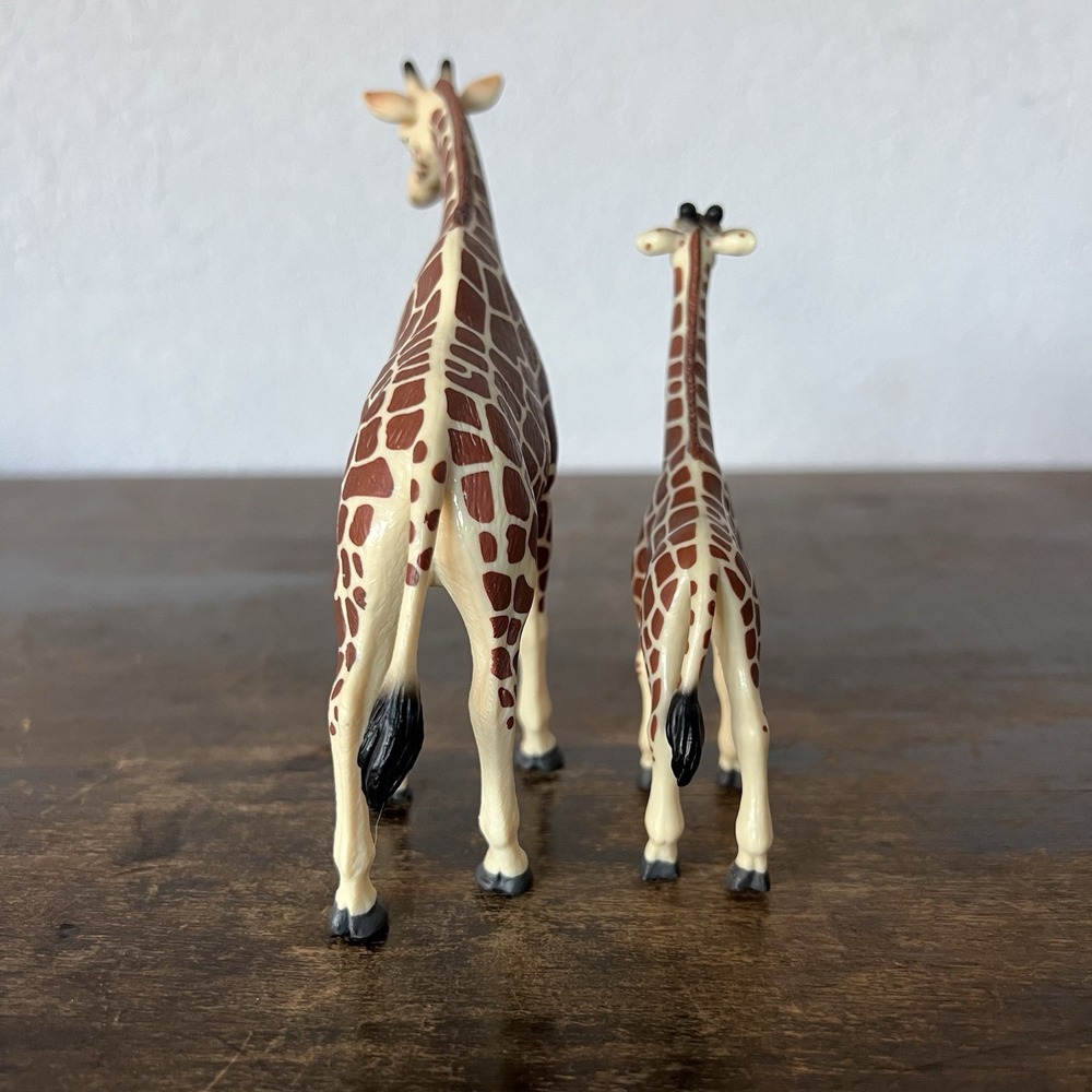 MOJO Toys Mother Giraffe And Calf Animal Figurines Lot Of 2 - Picture 4 of 5